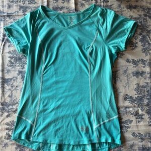 Mountain Hardwear Turquoise Short Sleeve Tee
